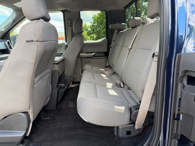 Used 2016  Ford XLT image 17