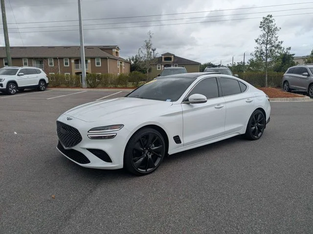Used 2023 White Genesis 2.0T image 7