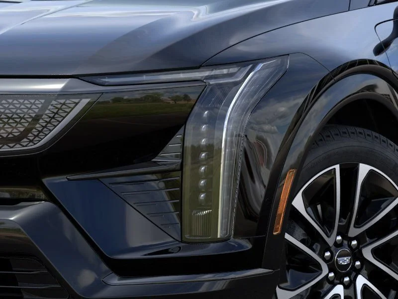 2027 Cadillac OPTIQ Sport - Photo 10