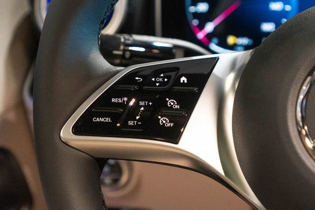 New 2026 Polar White Mercedes-Benz C 300 image 46