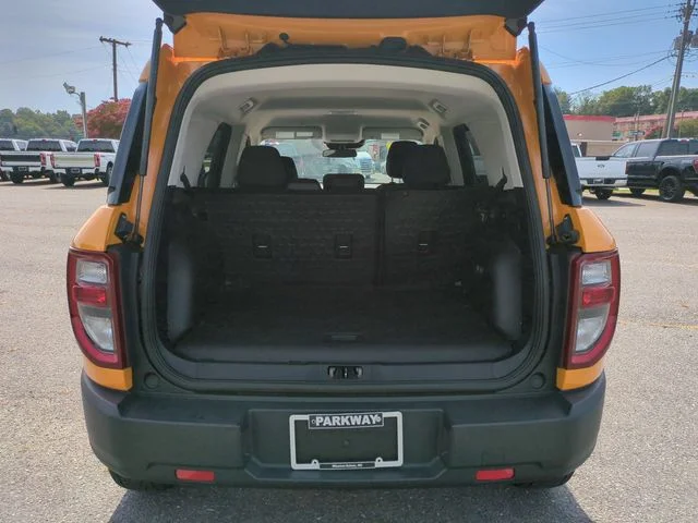Used 2023 Orange Ford Badlands image 29