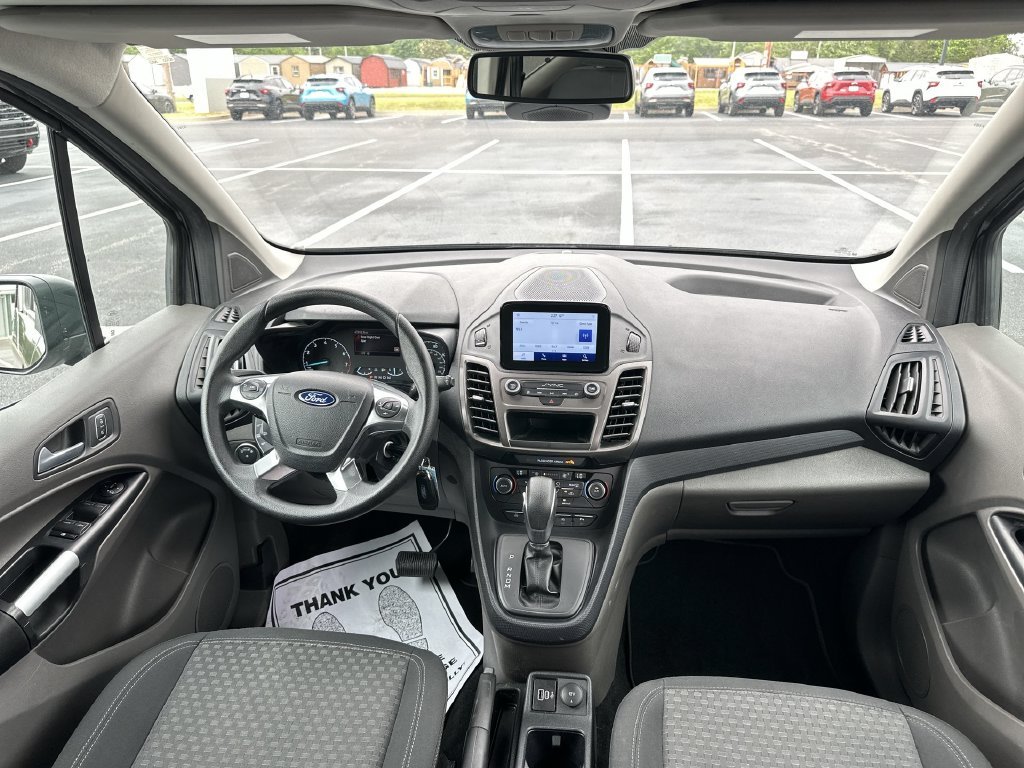 Used 2023 Gray Ford XLT image 10