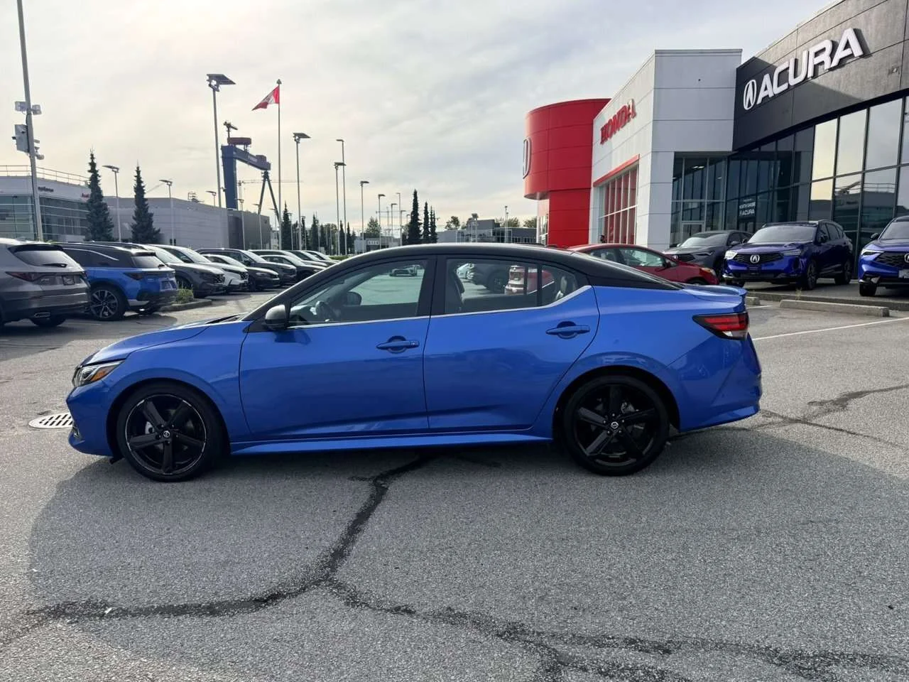 Used 2022  Nissan SR CVT Dilawri Certified   Local BC   No Accident image 2
