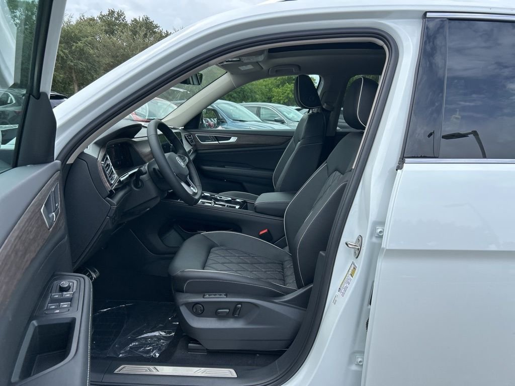 2026 Volkswagen Atlas SEL Premium R-Line - Photo 9