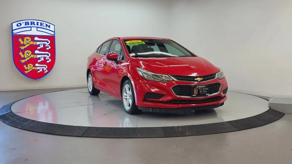 Used 2016 Chevrolet Cruze LT with VIN 1G1BE5SMXG7297506 for sale in Bloomington, IL
