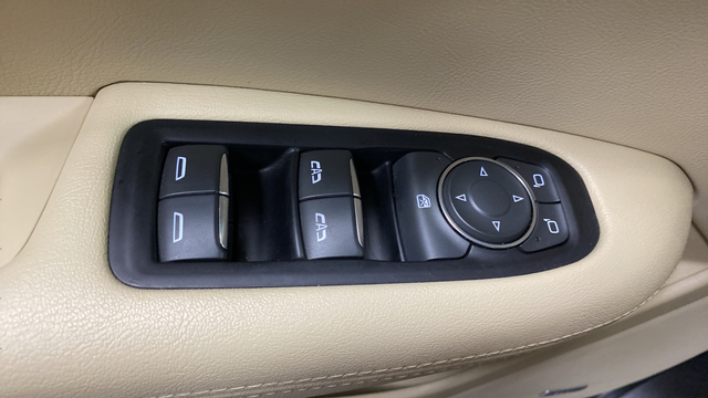 Used 2019 Stellar Black Metallic Cadillac Base image 20