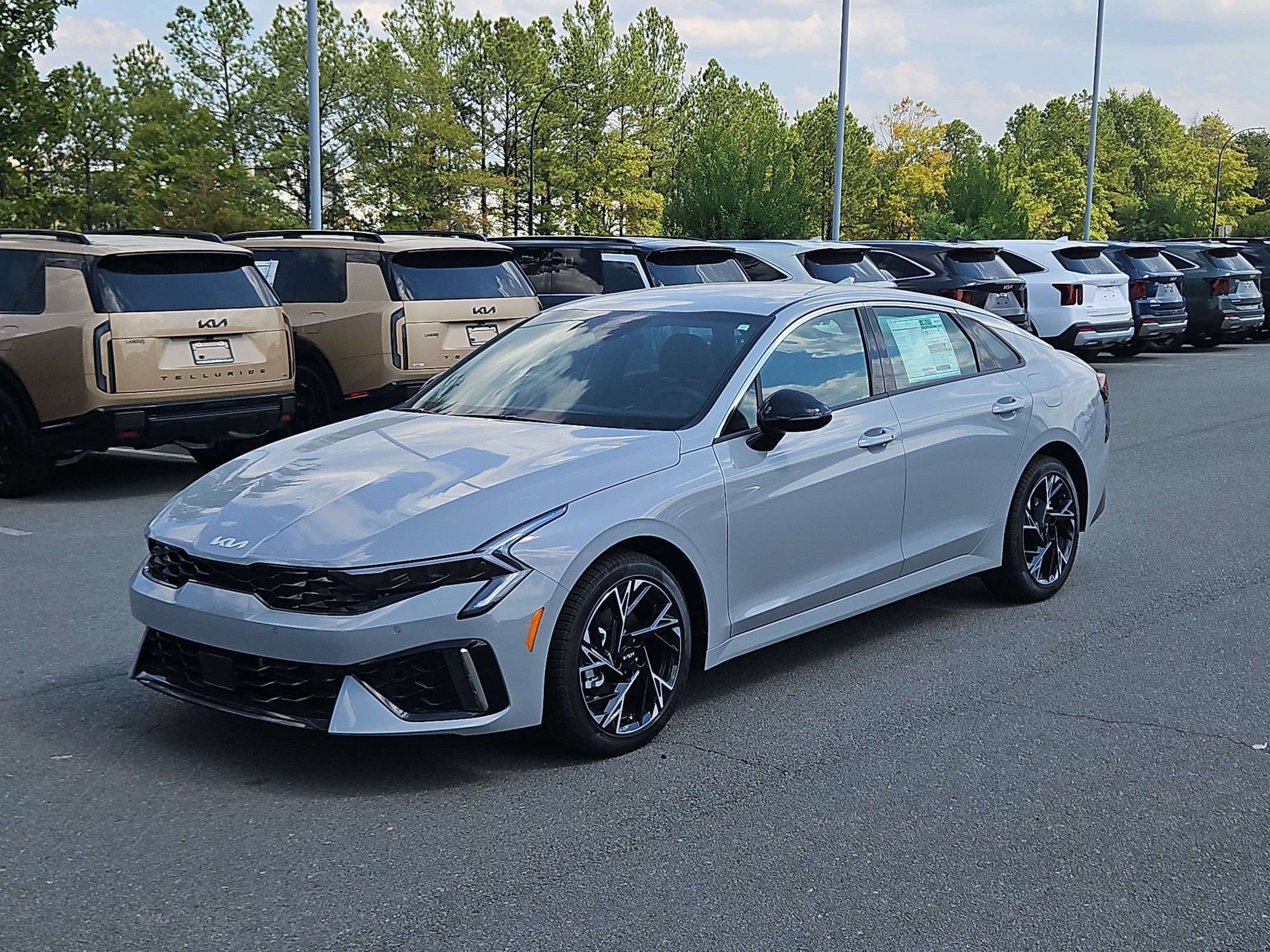 New 2026 Wolf Gray Kia GT-Line image 3