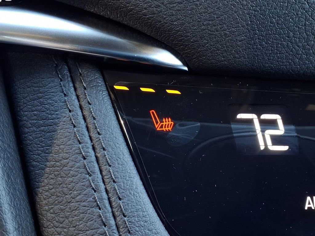 2026 Cadillac XT5 Premium Luxury - Photo 18