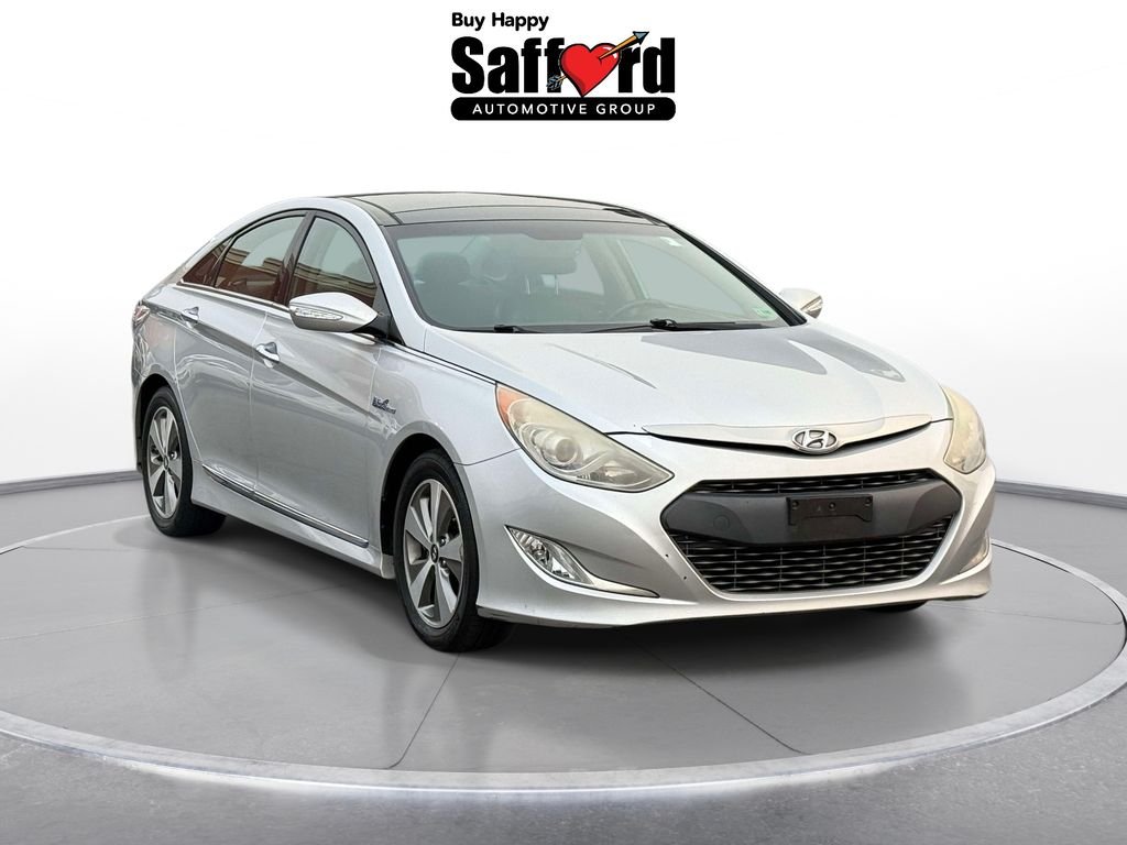 Used 2012 Silver Frost Metallic Hyundai Base image 10
