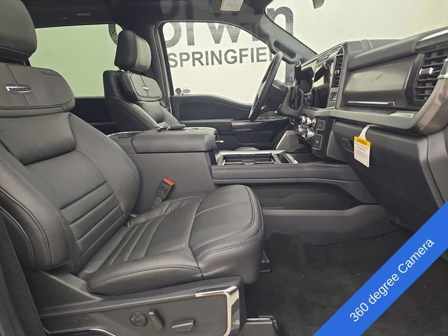 New 2026 Star White Metallic Tri-Coat Ford F-350® Platinum® image 10