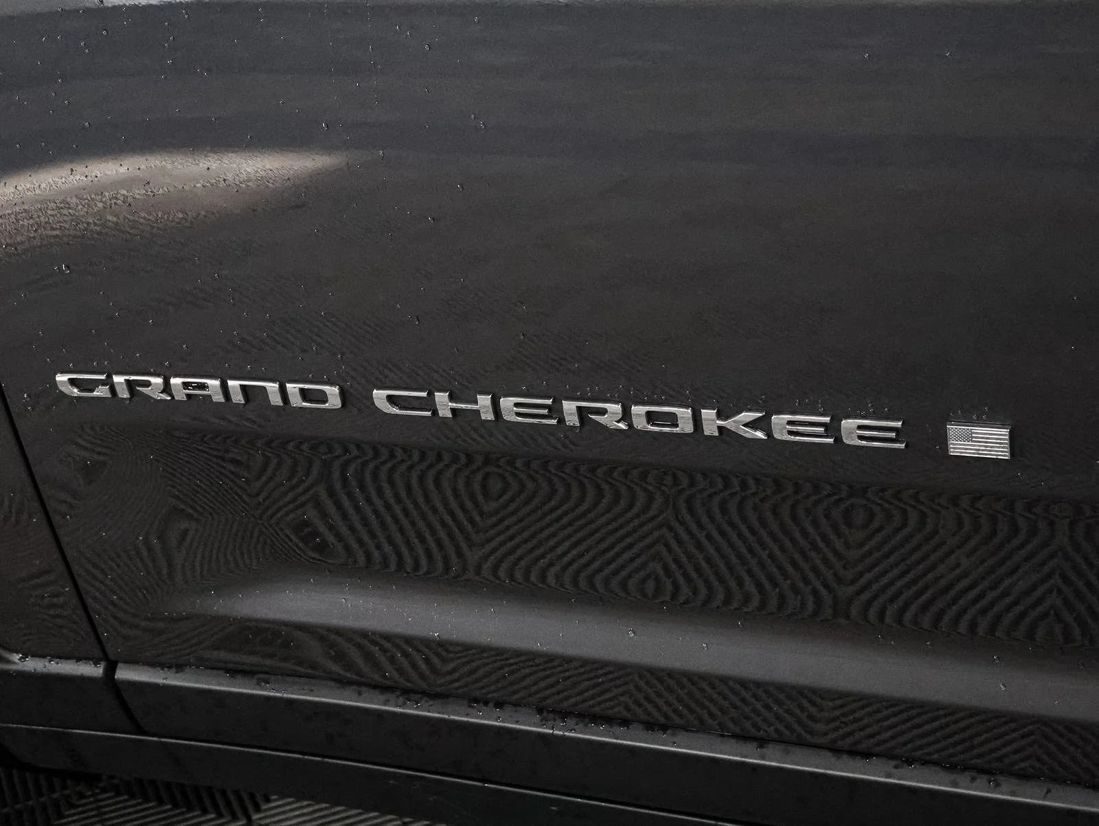 Used 2023 Gray Jeep Limited 4x4 image 19