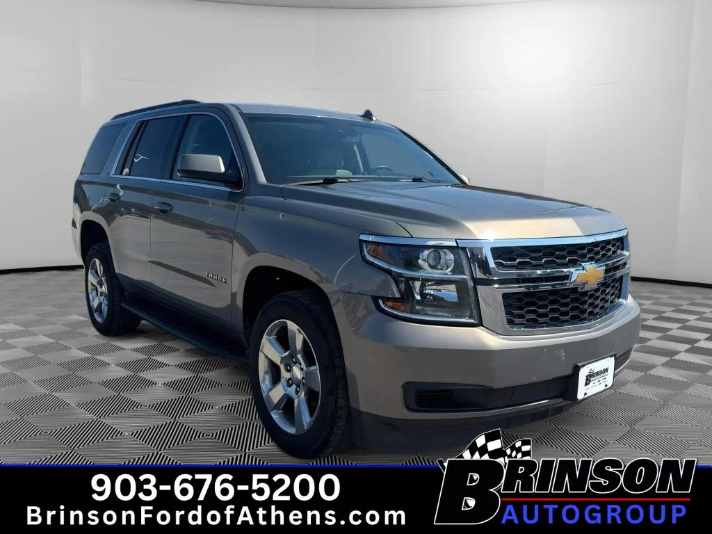 Certified Used 2018 Pepperdust Metallic Chevrolet LT image 3