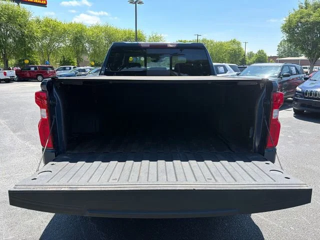 Used 2021 NORTHSKY BLUE METALLIC Chevrolet High Country image 18