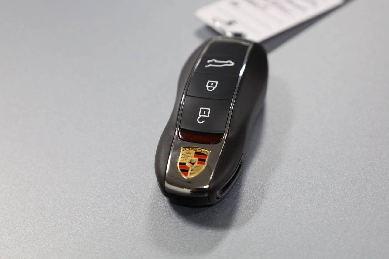 Used 2026 Dolomite Silver Metallic Porsche S image 43