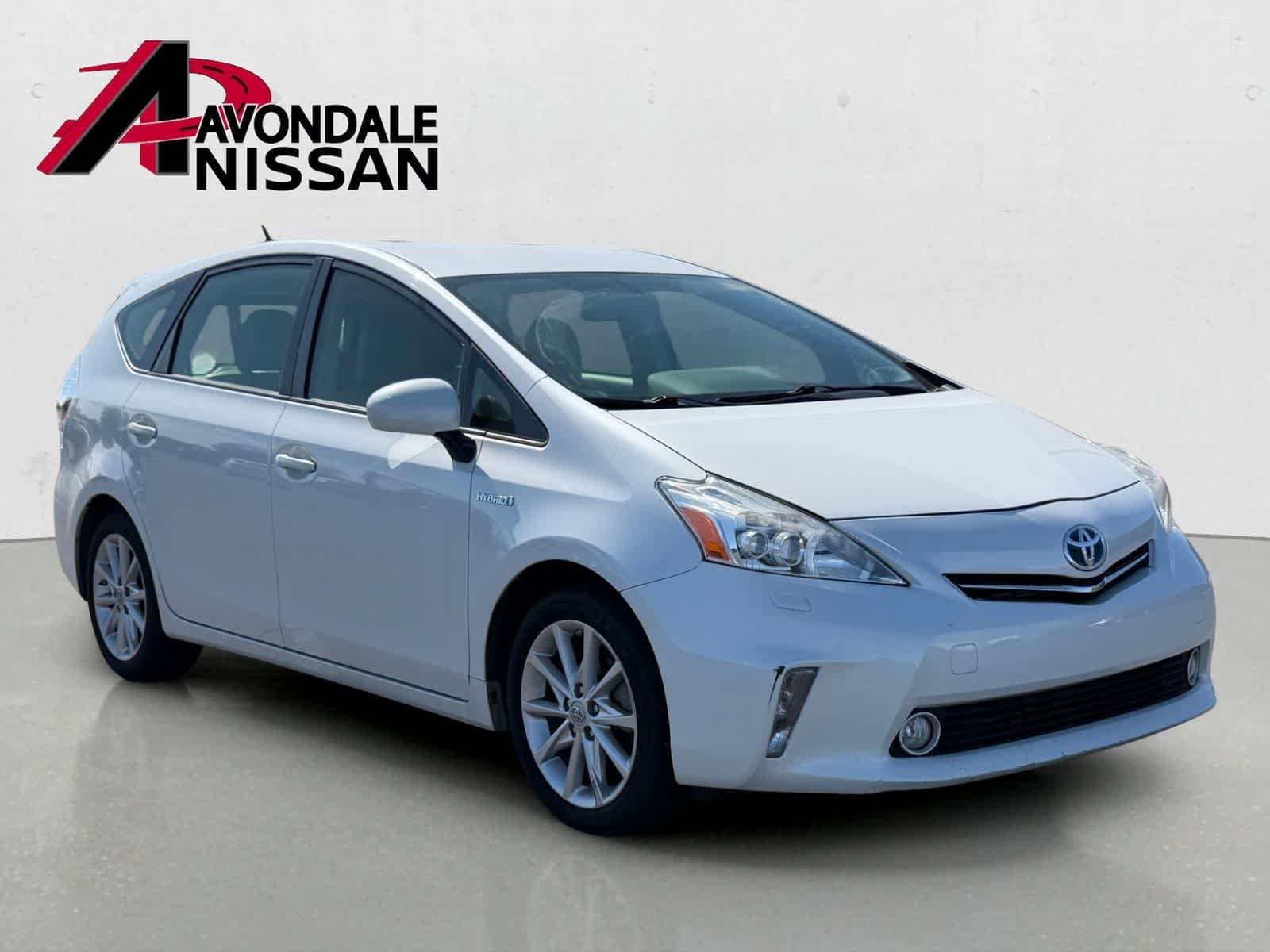 Used 2014 Blizzard Pearl Toyota Five image 5