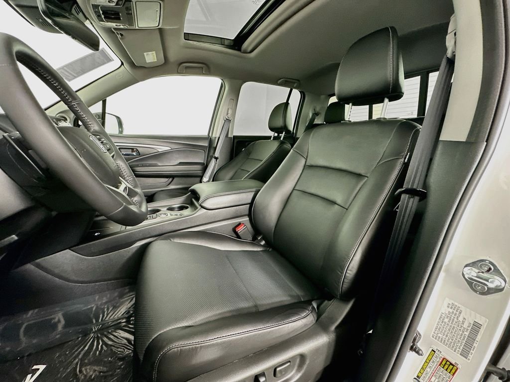 New 2026 Platinum White Pearl Honda RTL image 20