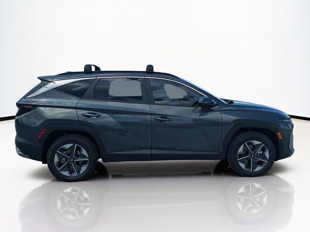 New 2026 Gray Hyundai SEL Convenience image 4