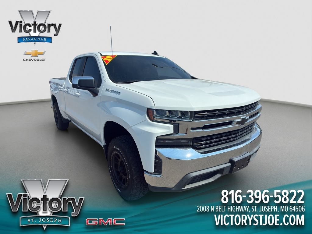 Used 2019 SUMMIT WHITE Chevrolet LT image 1