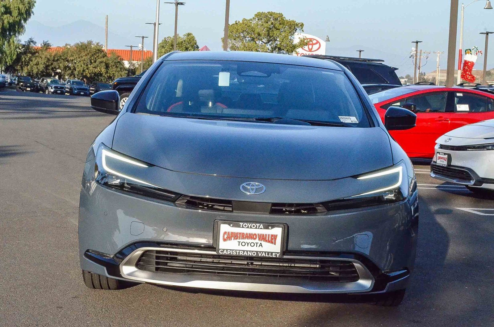 2026 Toyota Prius Plug-in Hybrid XSE - Photo 2