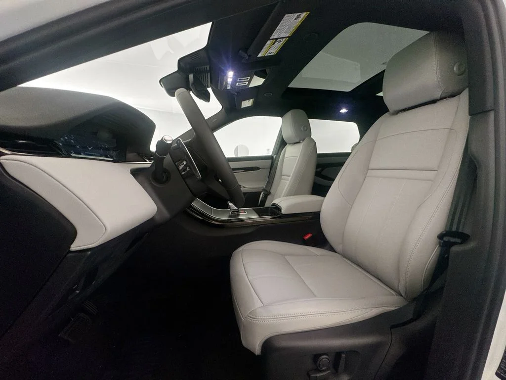 New 2026 Fuji White Land Rover Core S image 20