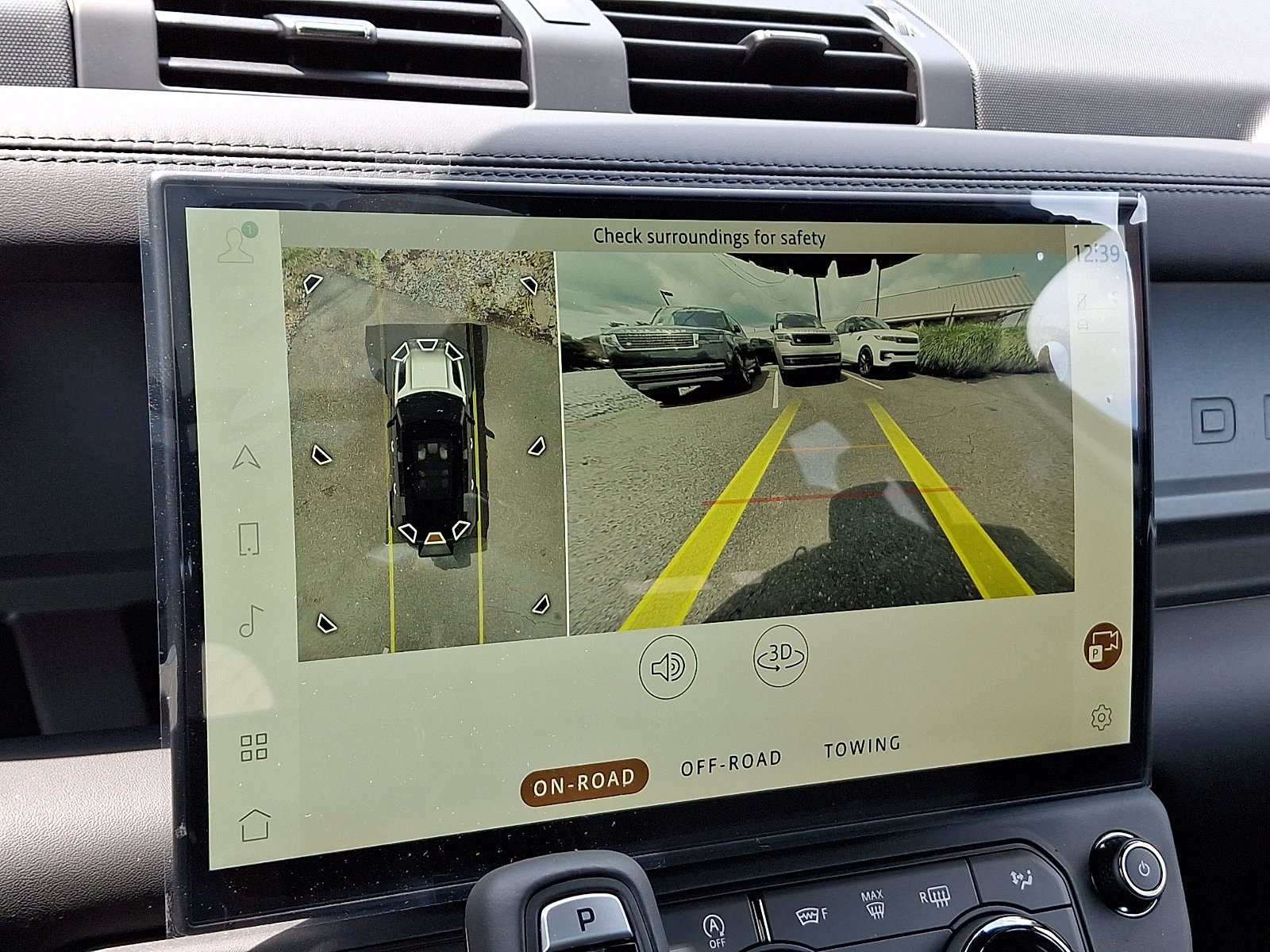 New 2026 Borasco Grey Land Rover OCTA image 16