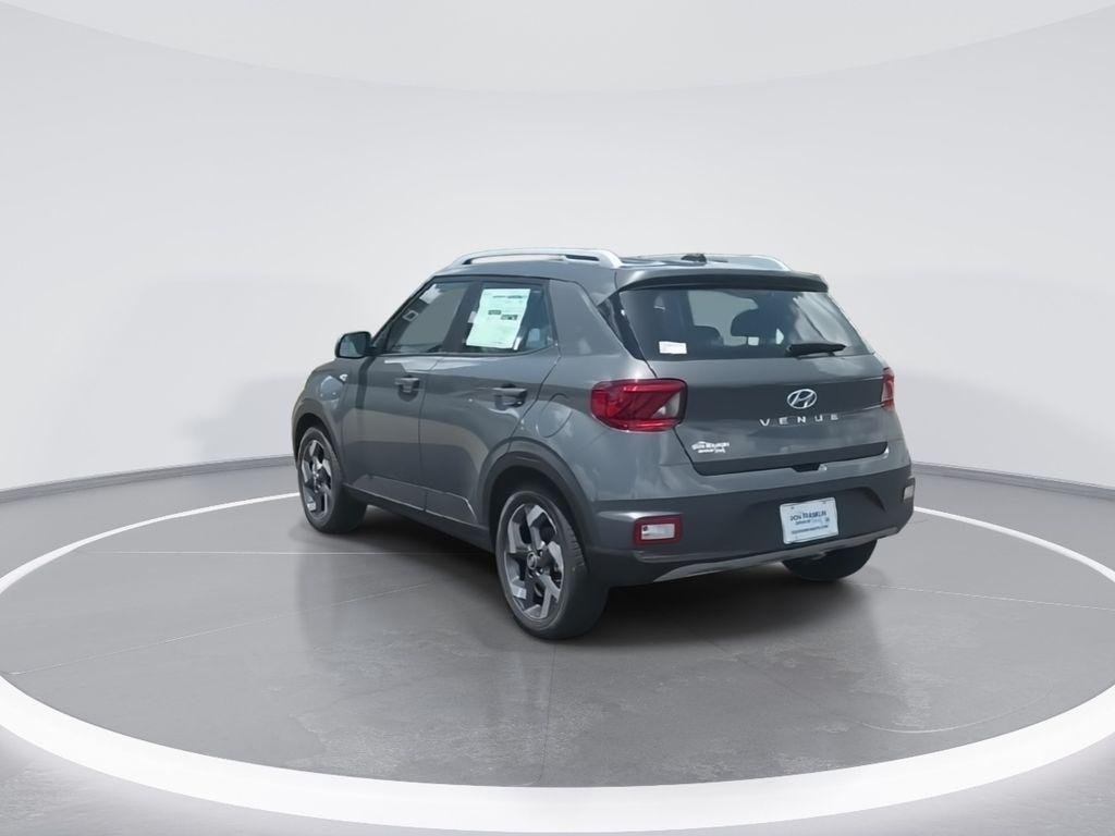 New 2026 Gray Hyundai SEL image 7