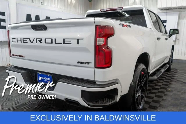 Used 2023 Summit White Chevrolet RST image 5