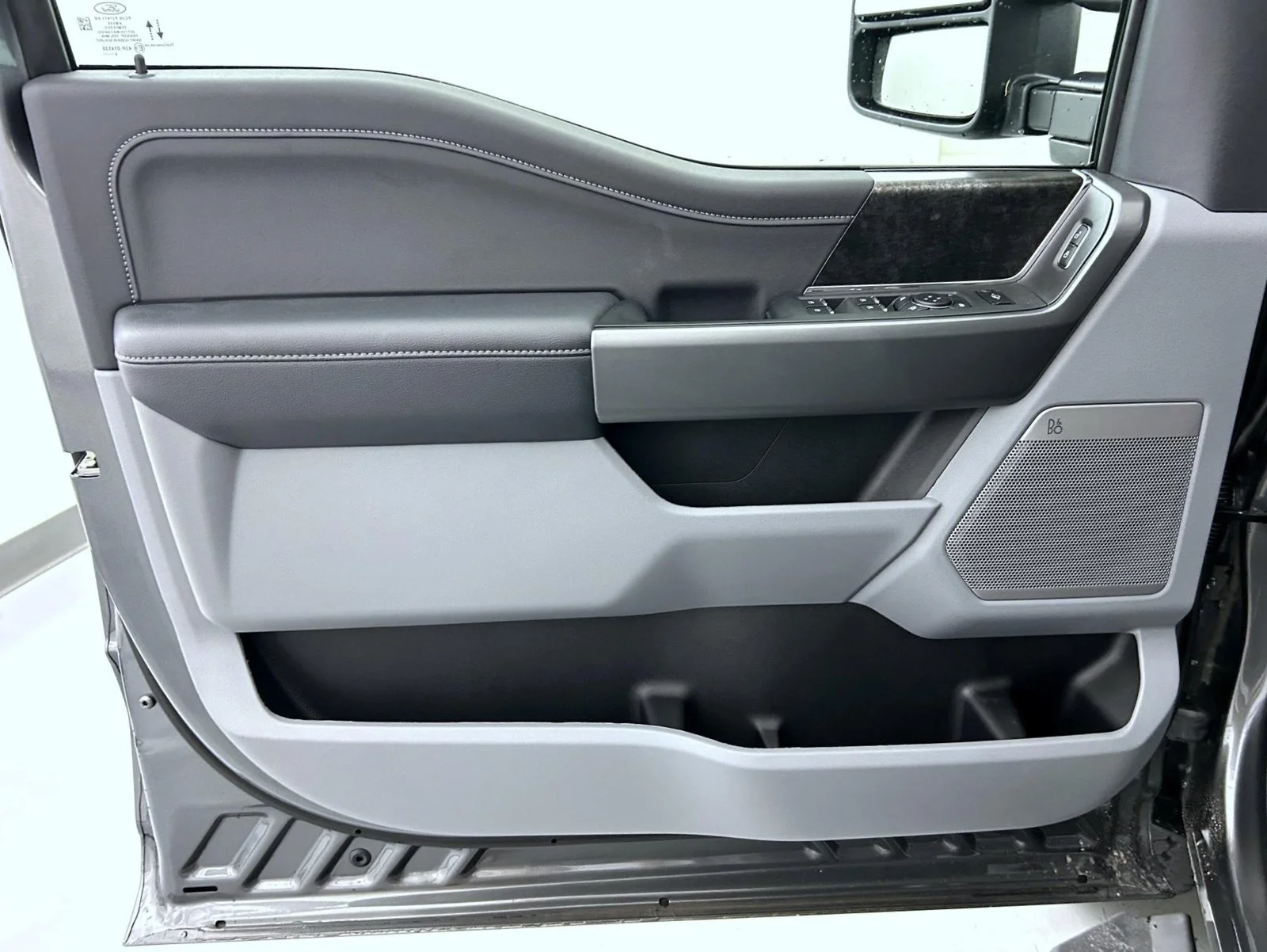 New 2026 Gray Ford XLT image 9