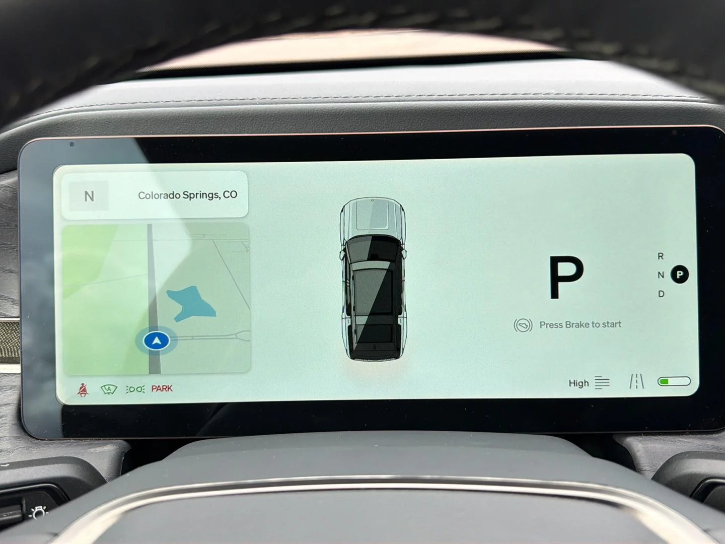Used 2024  Rivian Adventure image 33