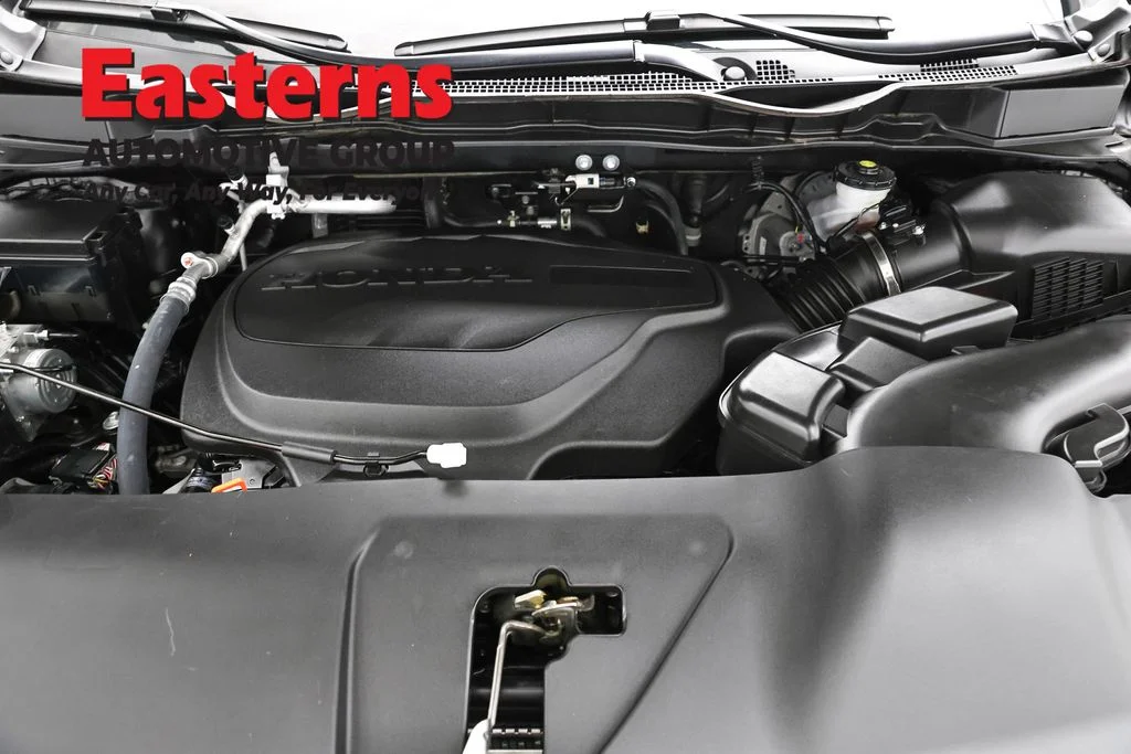 Used 2025 Black Honda Sport-L image 7
