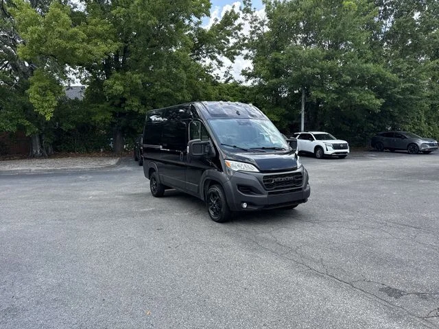 Used 2023 Black Ram High Roof image 3