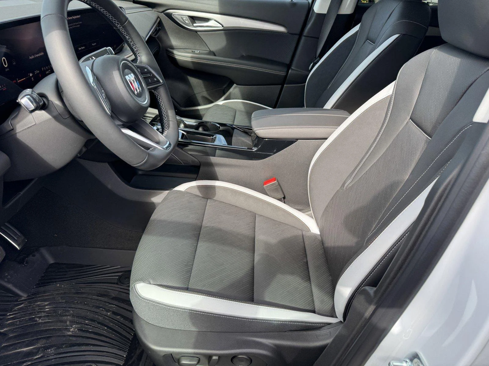 New 2026 Iridescent White Tricoat Buick Sport Touring image 19