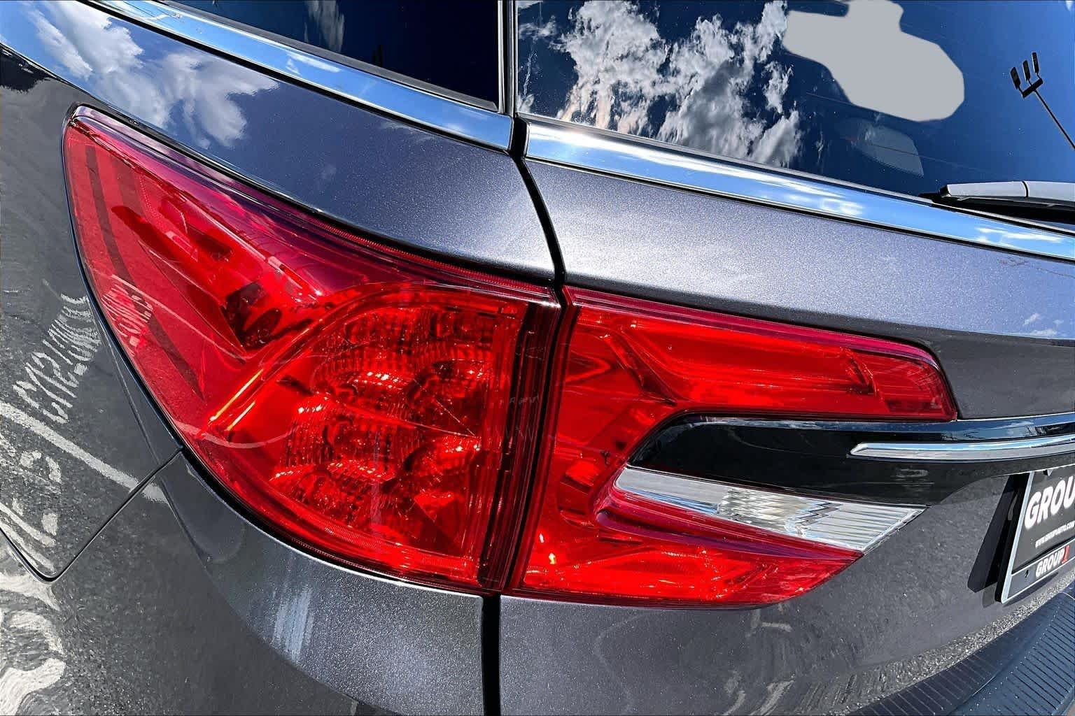 Used 2024 Modern Steel Metallic Honda EX image 29