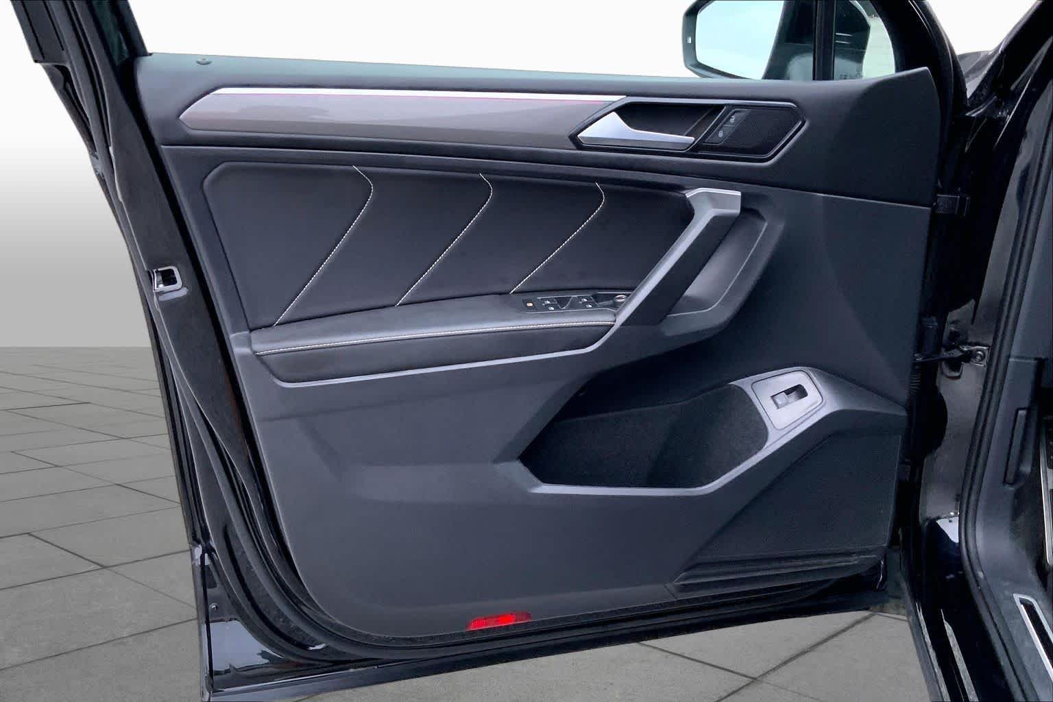 Used 2024 Deep Black Pearl Volkswagen SE R-Line Black image 19