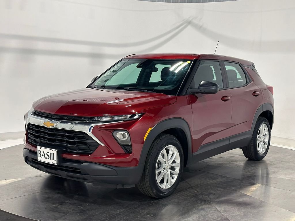 Used 2024 Red Chevrolet LS image 8