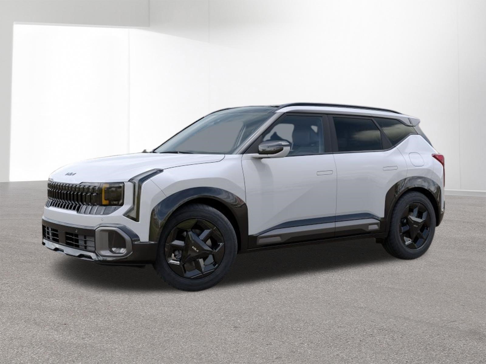 New 2027 Snow White Pearl Kia X-Line S image 3