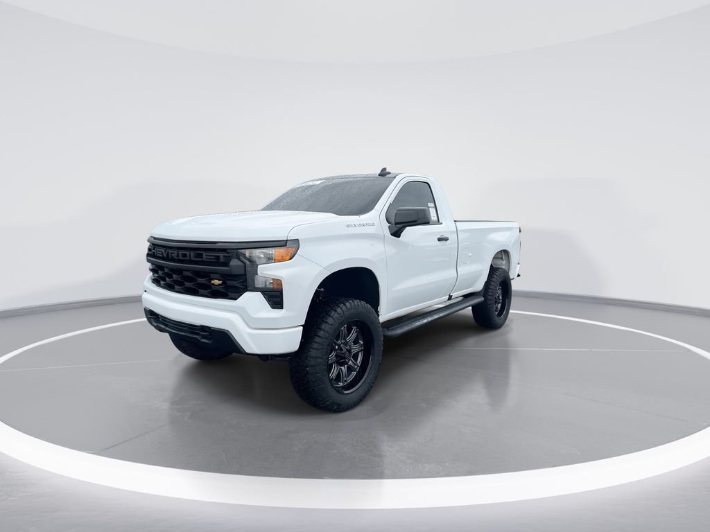 Used 2024 White Chevrolet WT image 4