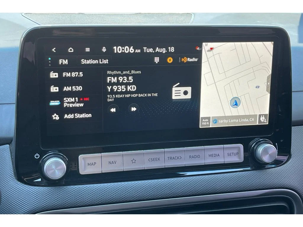Used 2023 Galactic Gray Hyundai Limited image 27