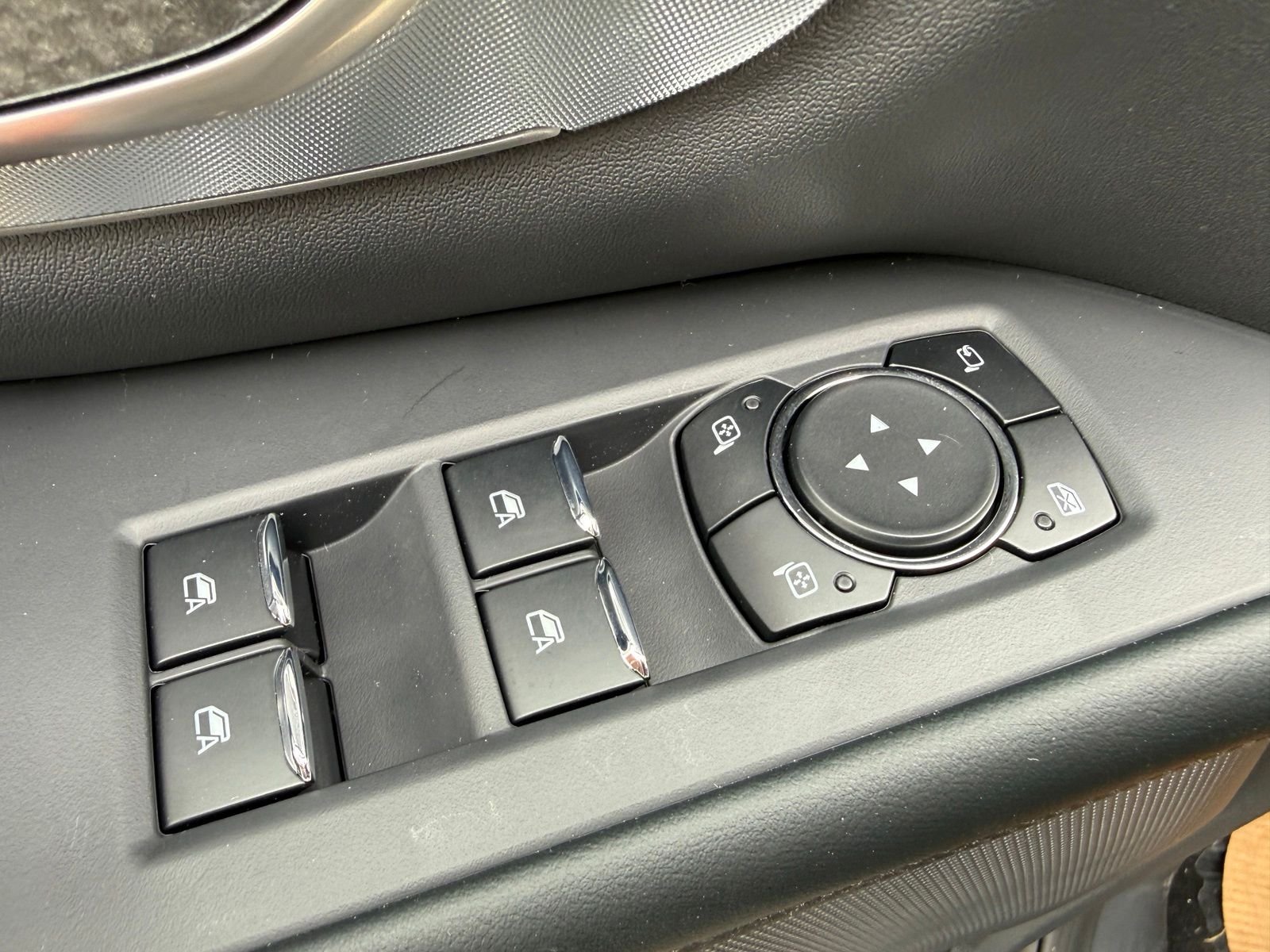 New 2026 Gray Ford Tremor image 29