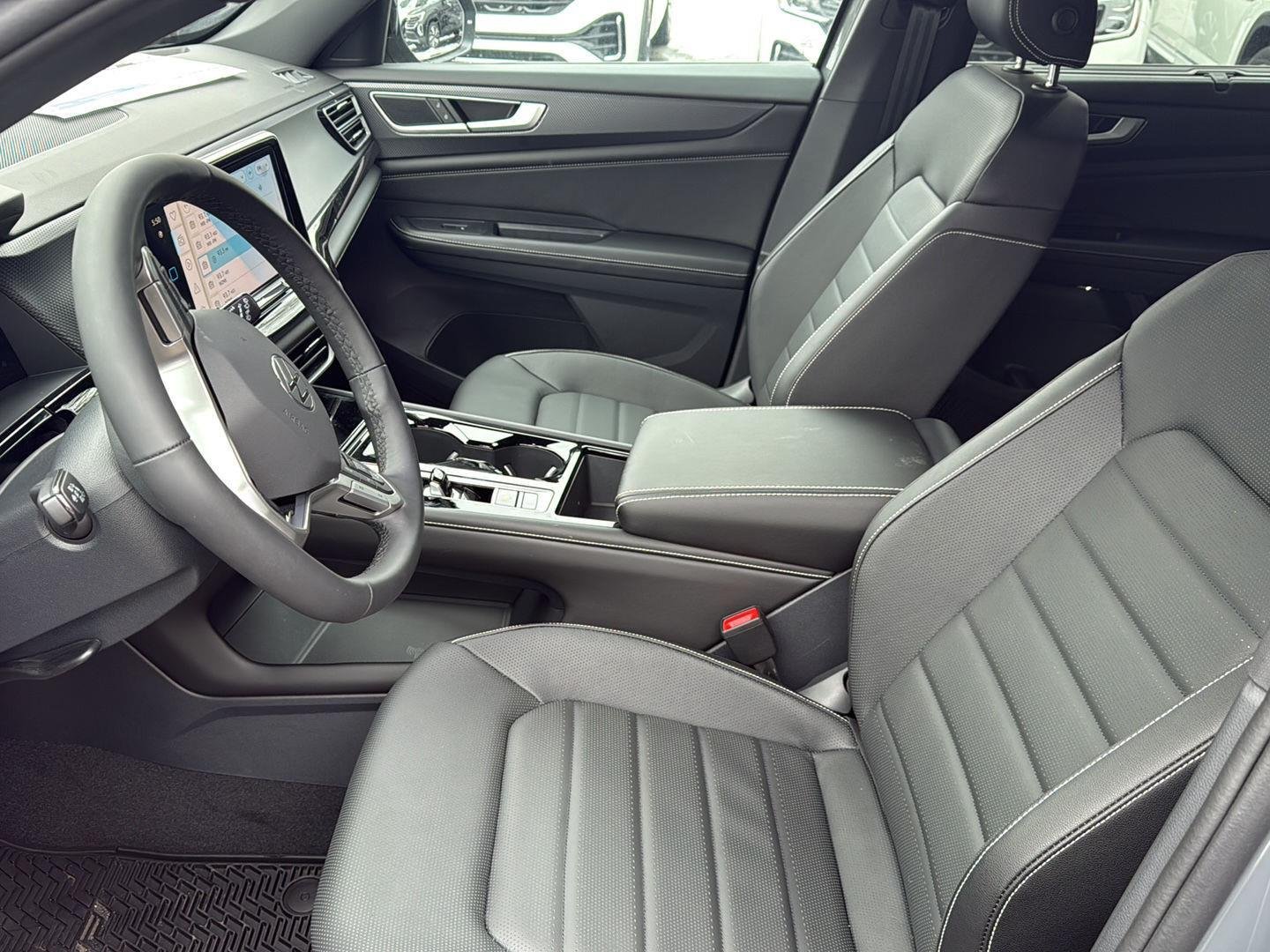 2026 Volkswagen Atlas Cross Sport SEL R-LINE - Photo 10