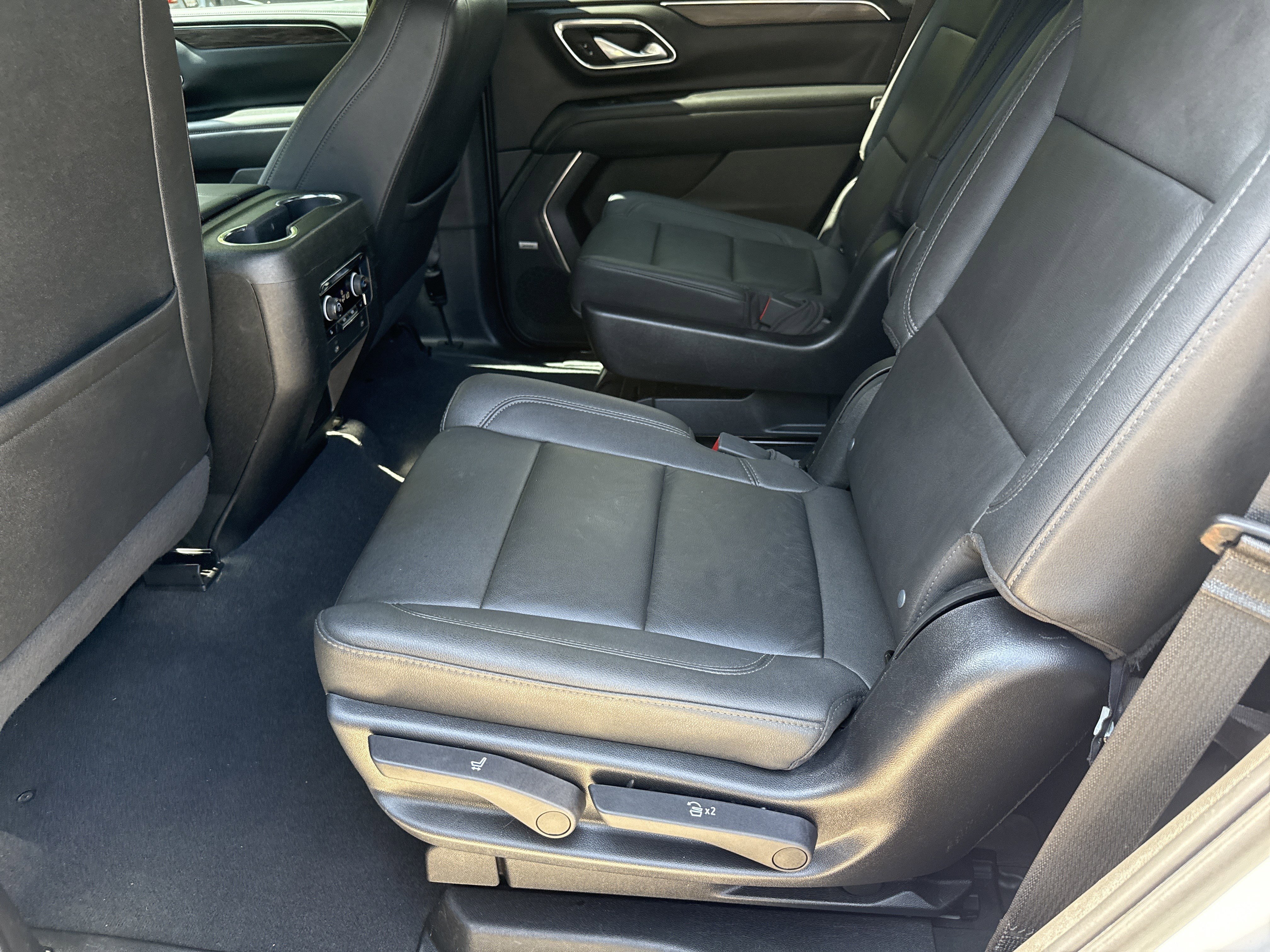 Used 2022 Summit White Chevrolet LT image 20
