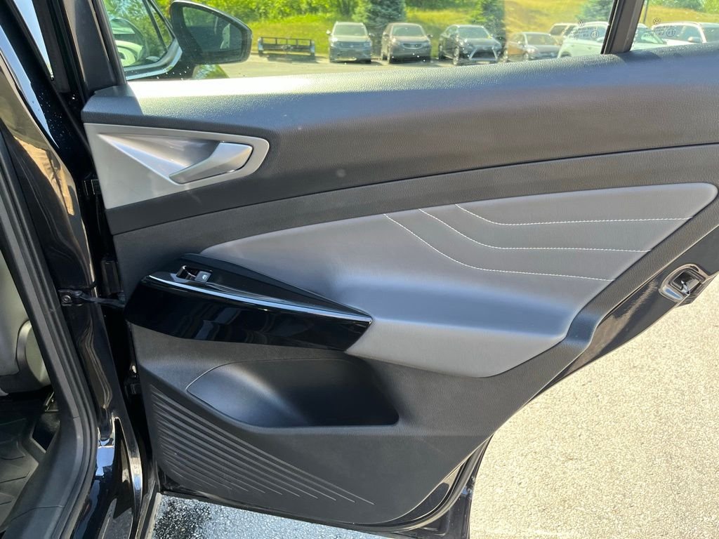 Certified Used 2023 Black Volkswagen S image 22