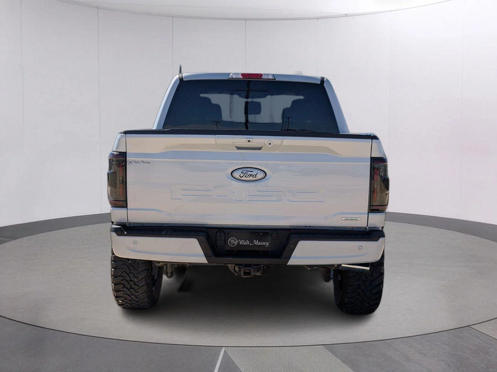 Used 2021 Space White Ford XLT image 4