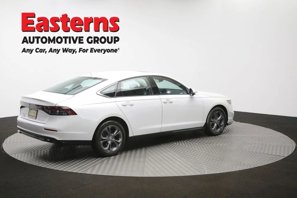 Used 2024 White Honda EX image 41