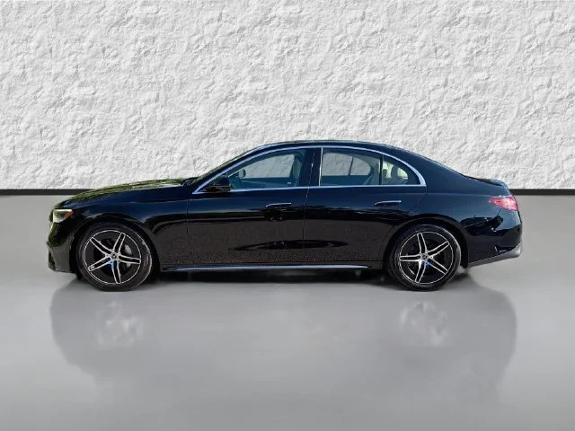 2025 Mercedes-Benz E-Class E350 - Photo 6