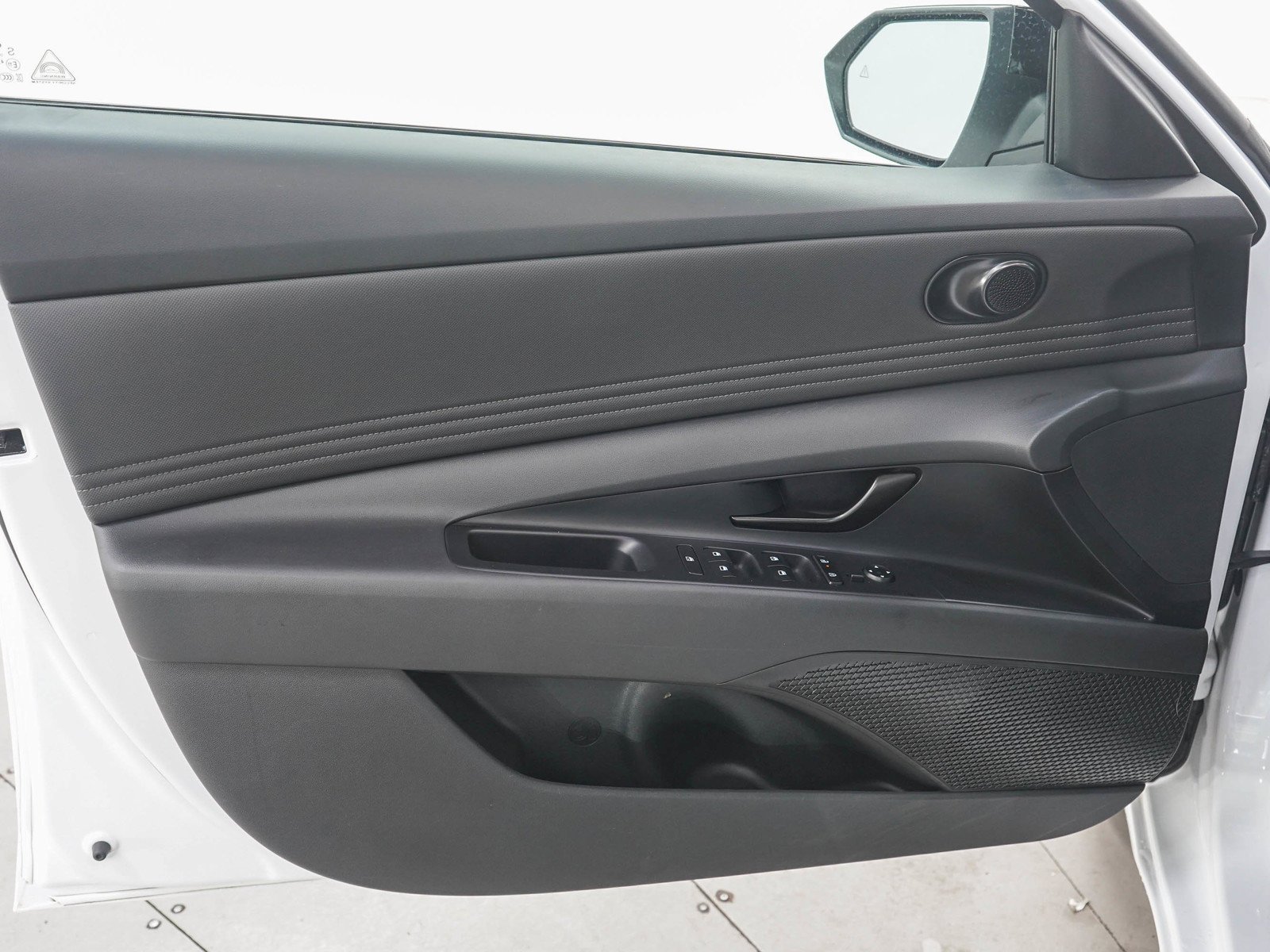 2025 Hyundai Elantra Blue - Photo 20