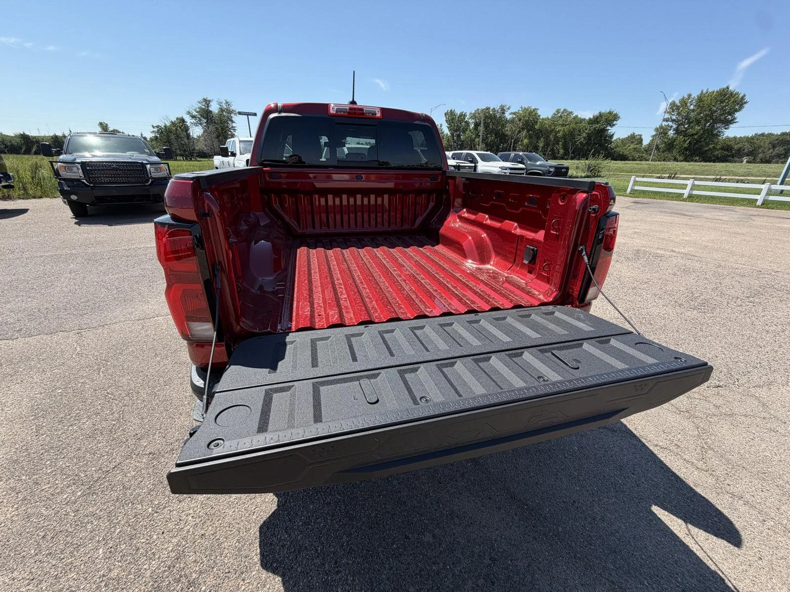 2026 Chevrolet Colorado Z71 - Photo 15