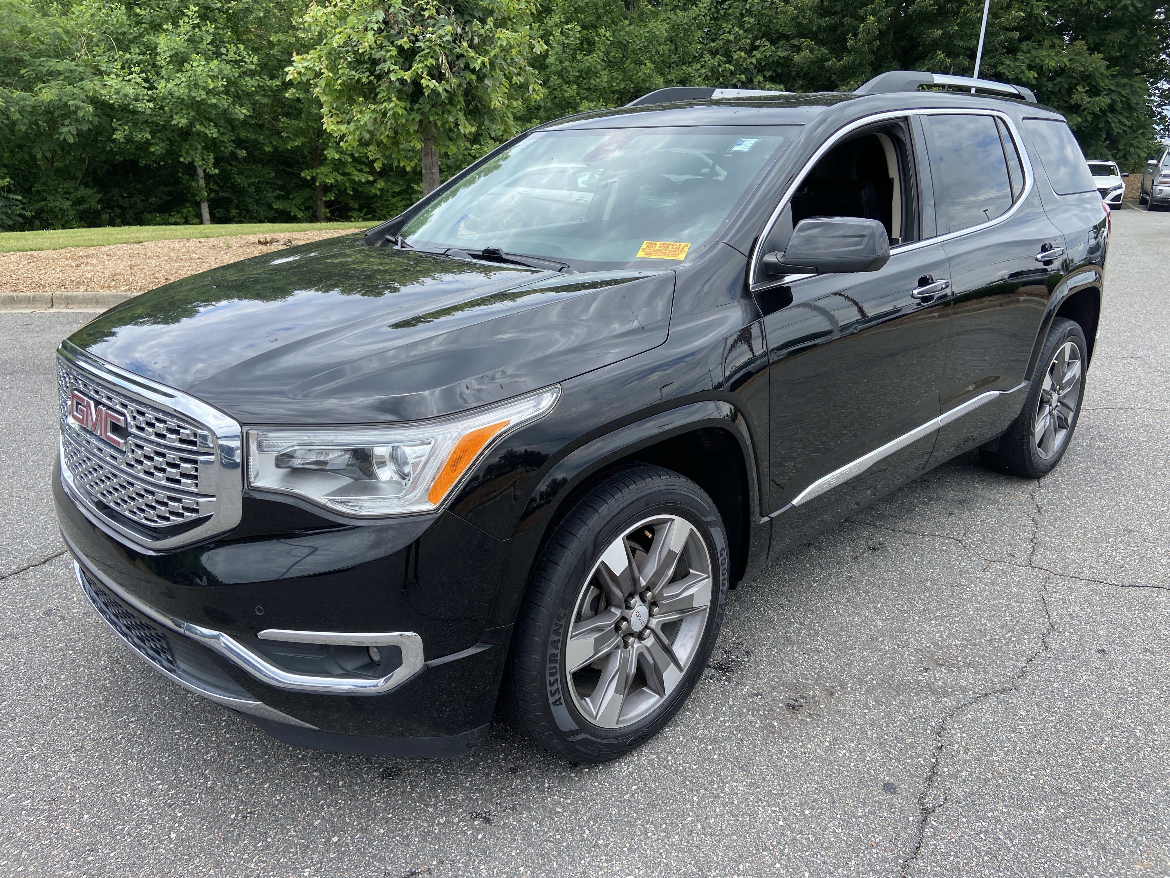 2018 GMC Acadia Denali FWD's photo