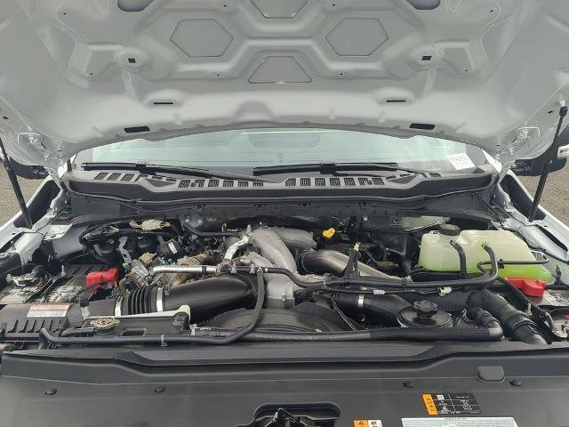 2024 Ford F-550 Super Duty Chassis Cab XL - Photo 24