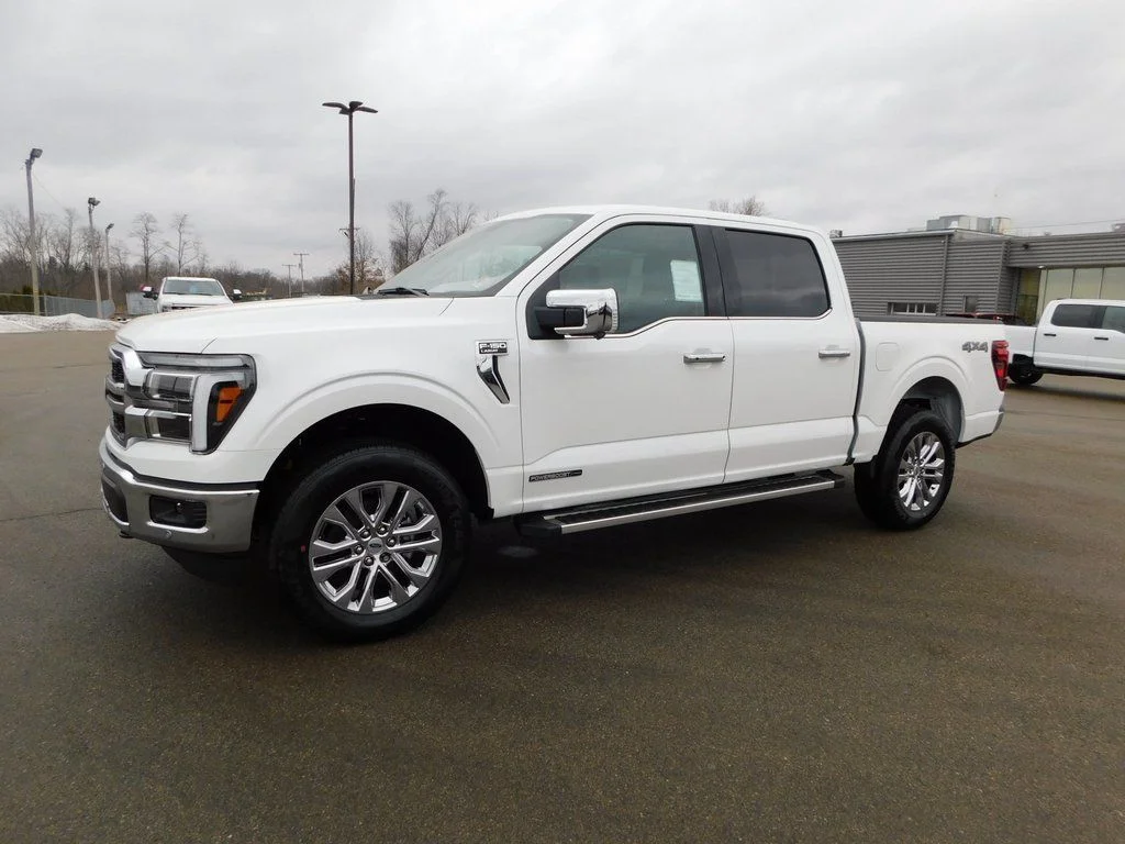 New 2026 Star White Metallic Tri-Coat Ford Lariat® image 10